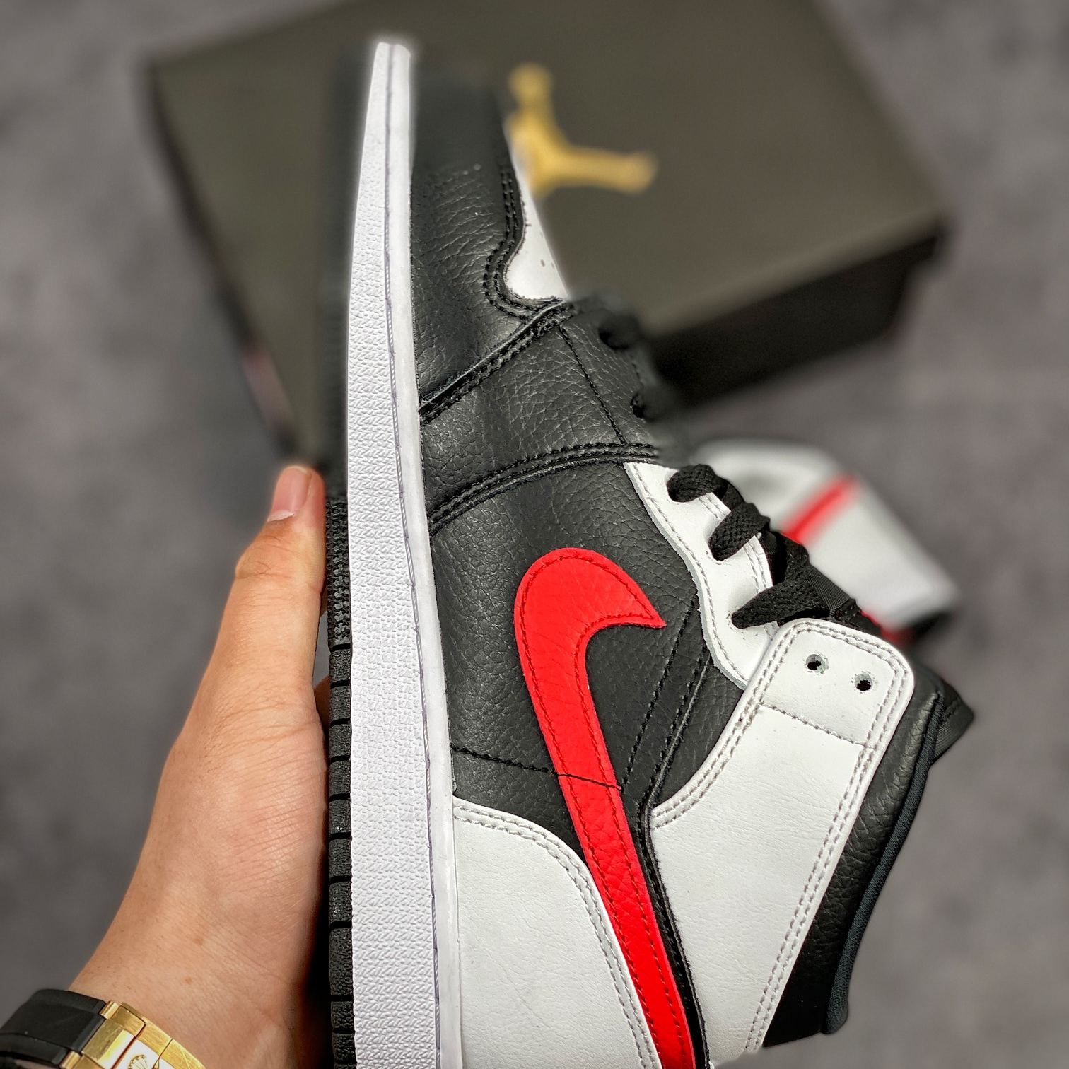 Air Jordan 1 Mid Leisure Board Shoes EU36-EU47.5/ US4-US13