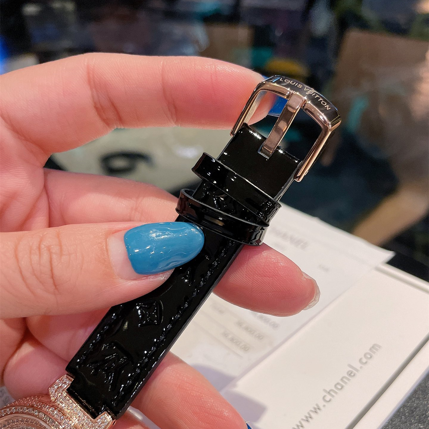 Jewelry Hand-set diamonds Watch,brown,red,black 3 Colors