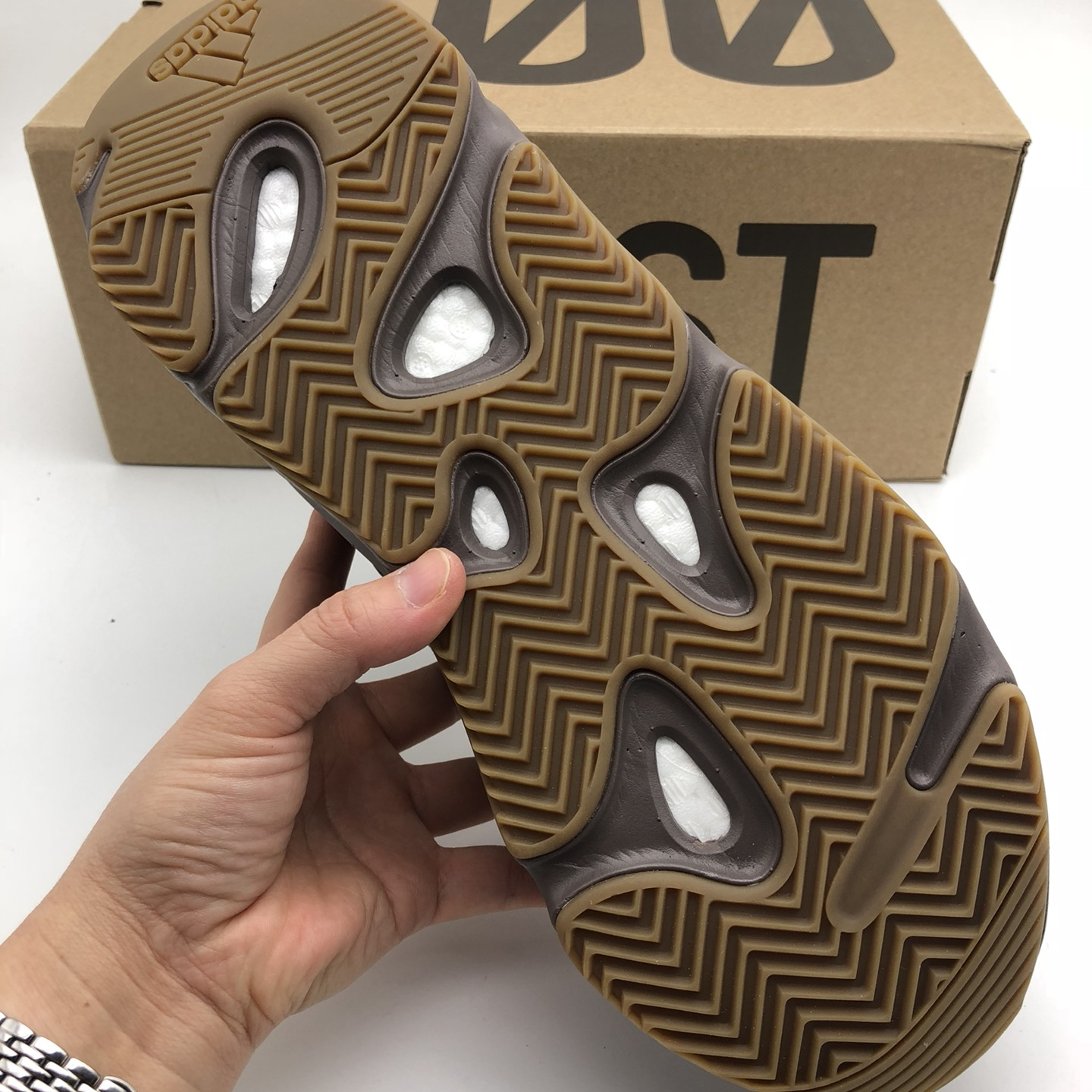 Yeezy Boost 700V1 Reflective Running Shoes 3M EU36-EU47 / US3.5-US12