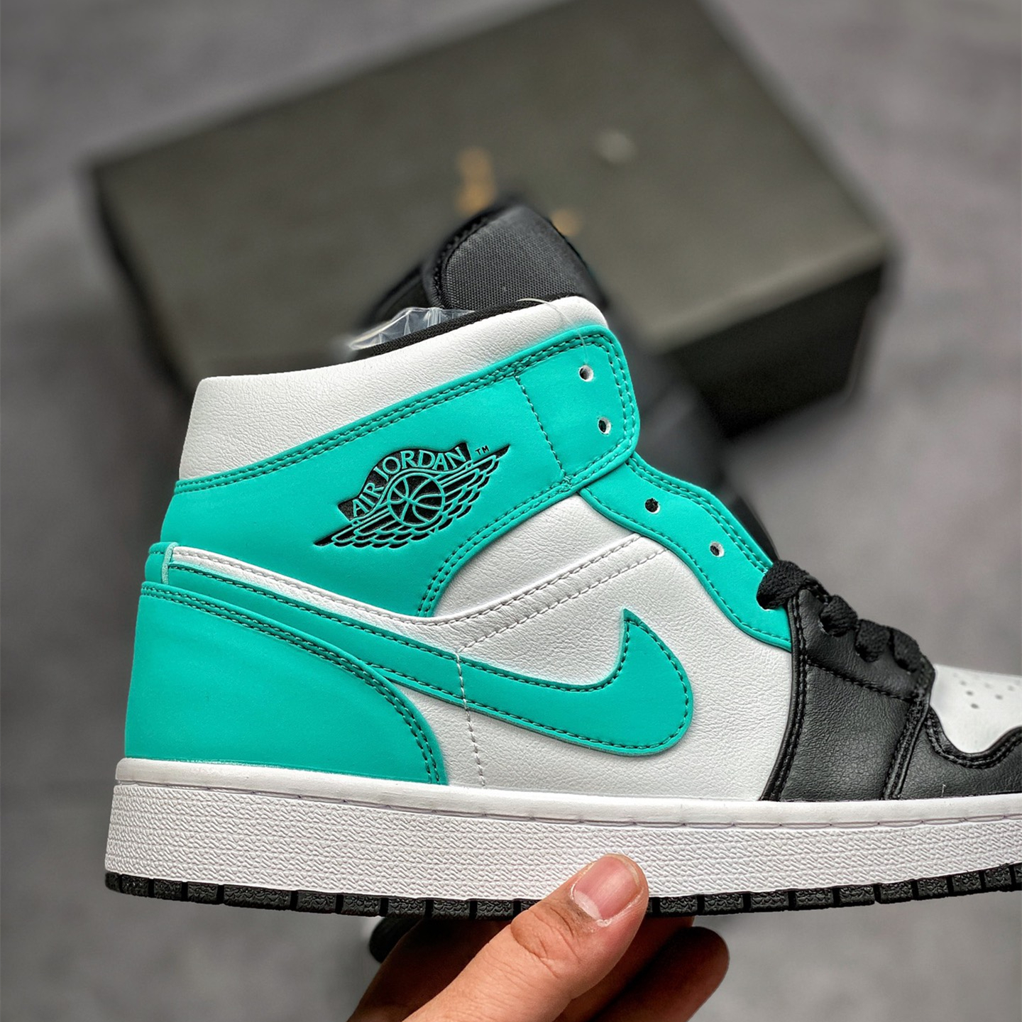 Air Jordan 1 Mid Leisure Board Shoes EU36-EU47.5/ US4-US13