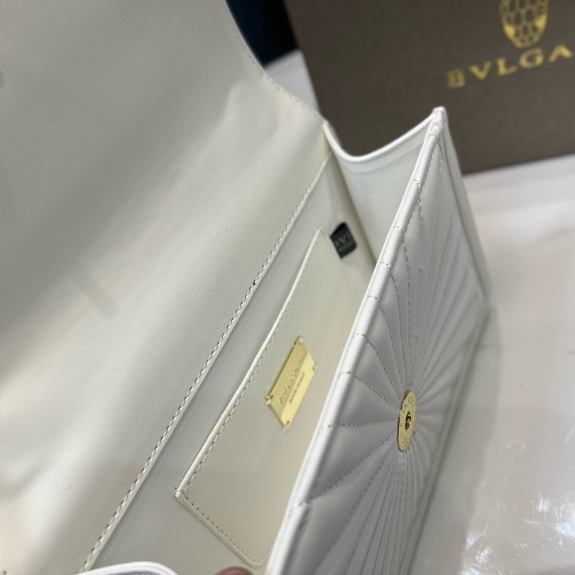 ss2022 New woc Crossbady White Bags size:24*15cm