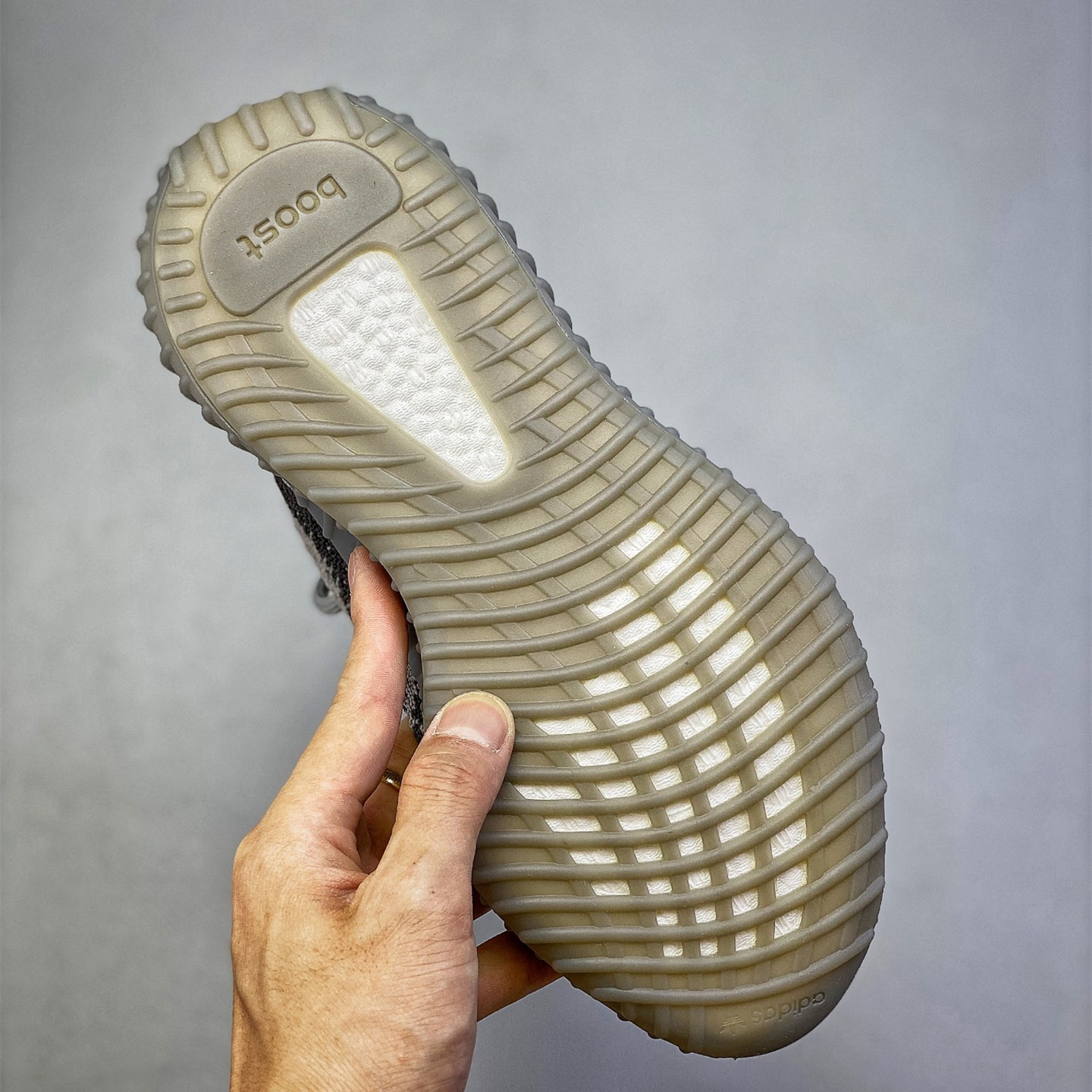 Yeezy Boost 350v2 EU36-EU48 /US4- US13