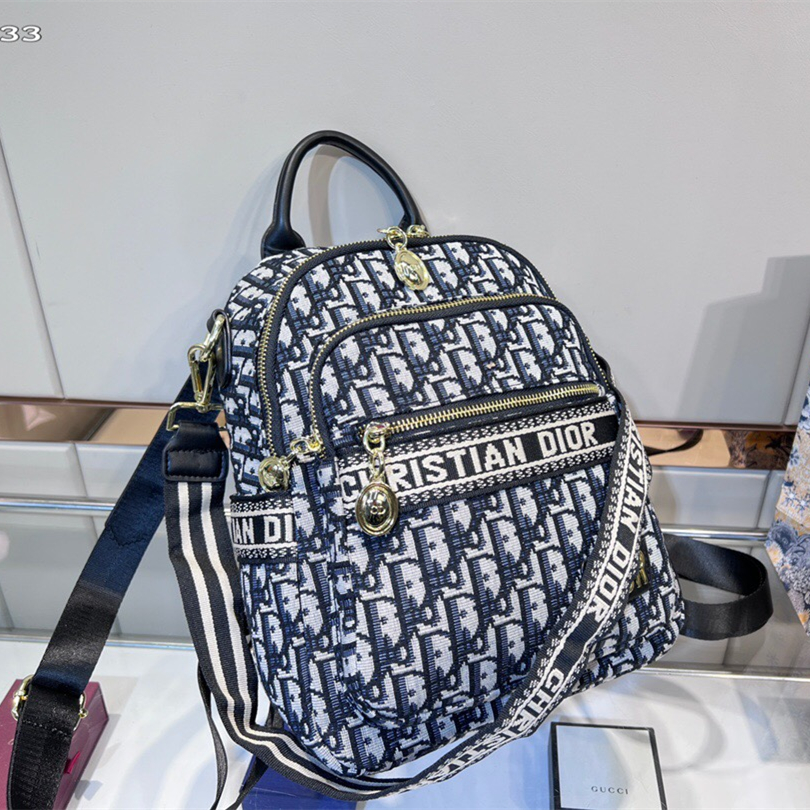 Backpack Size:27*12*30cm