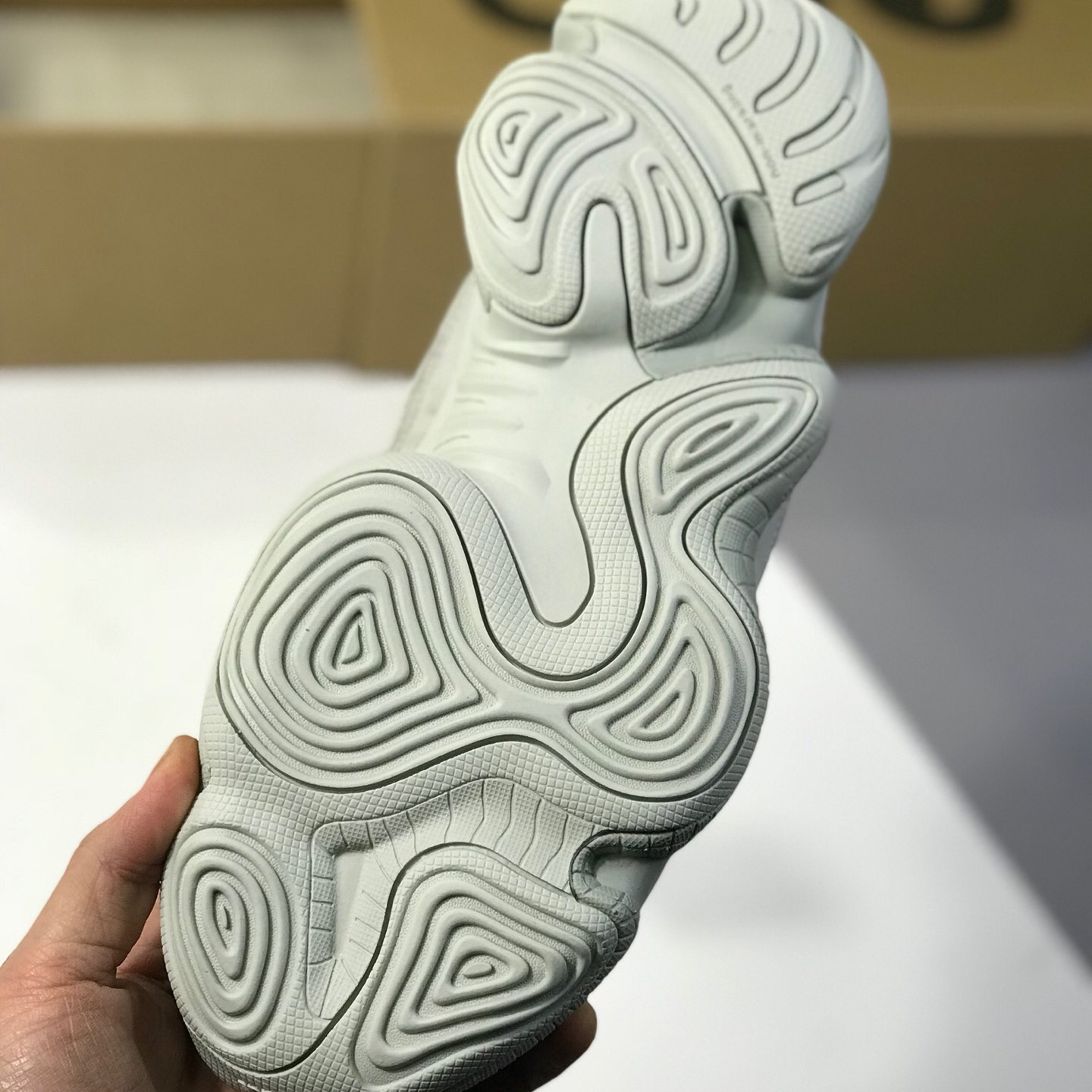 Yeezy 500 Retro Jogging Shoes EU36-EU46 / US3.5-US11