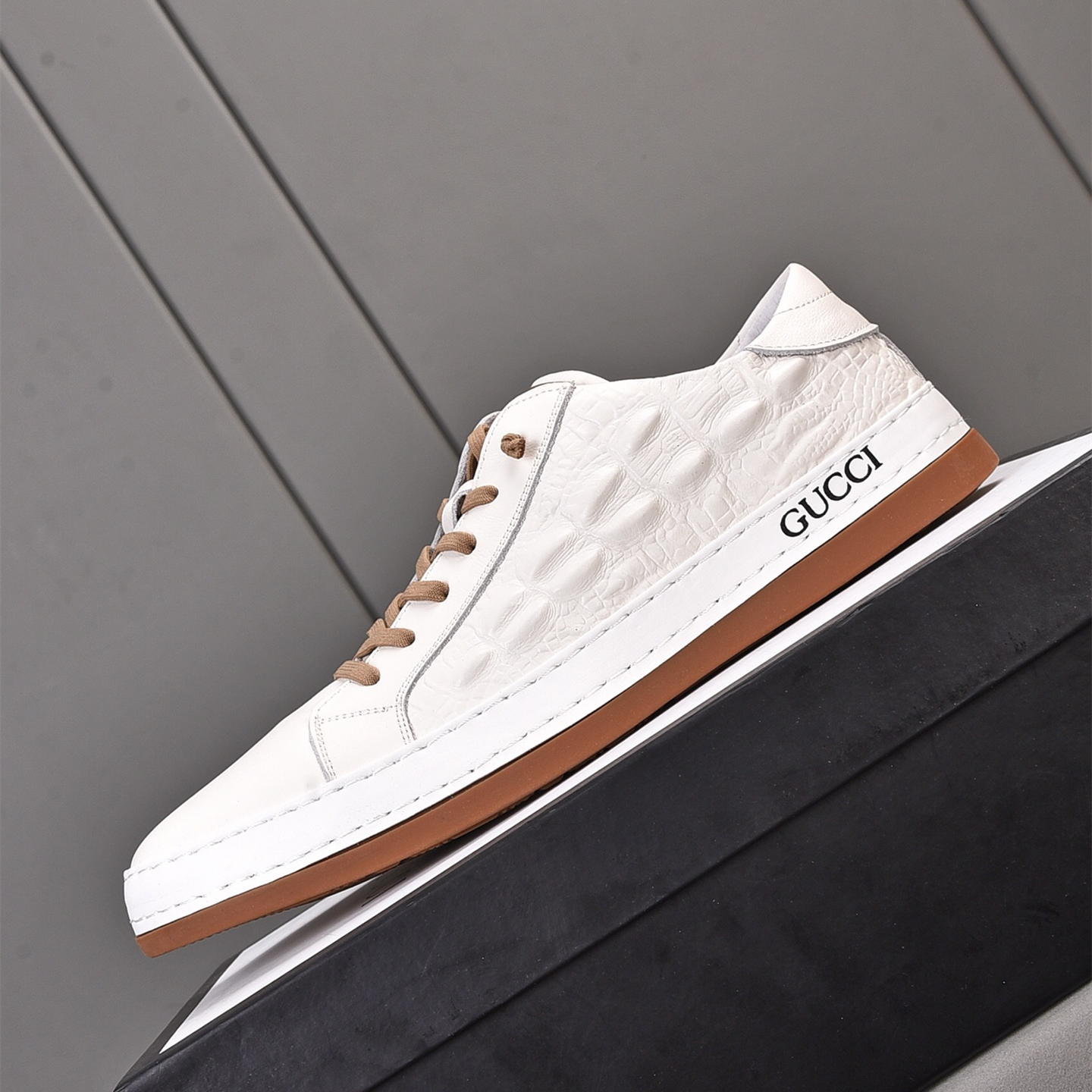 Men's Shoes Size:EU38-EU44