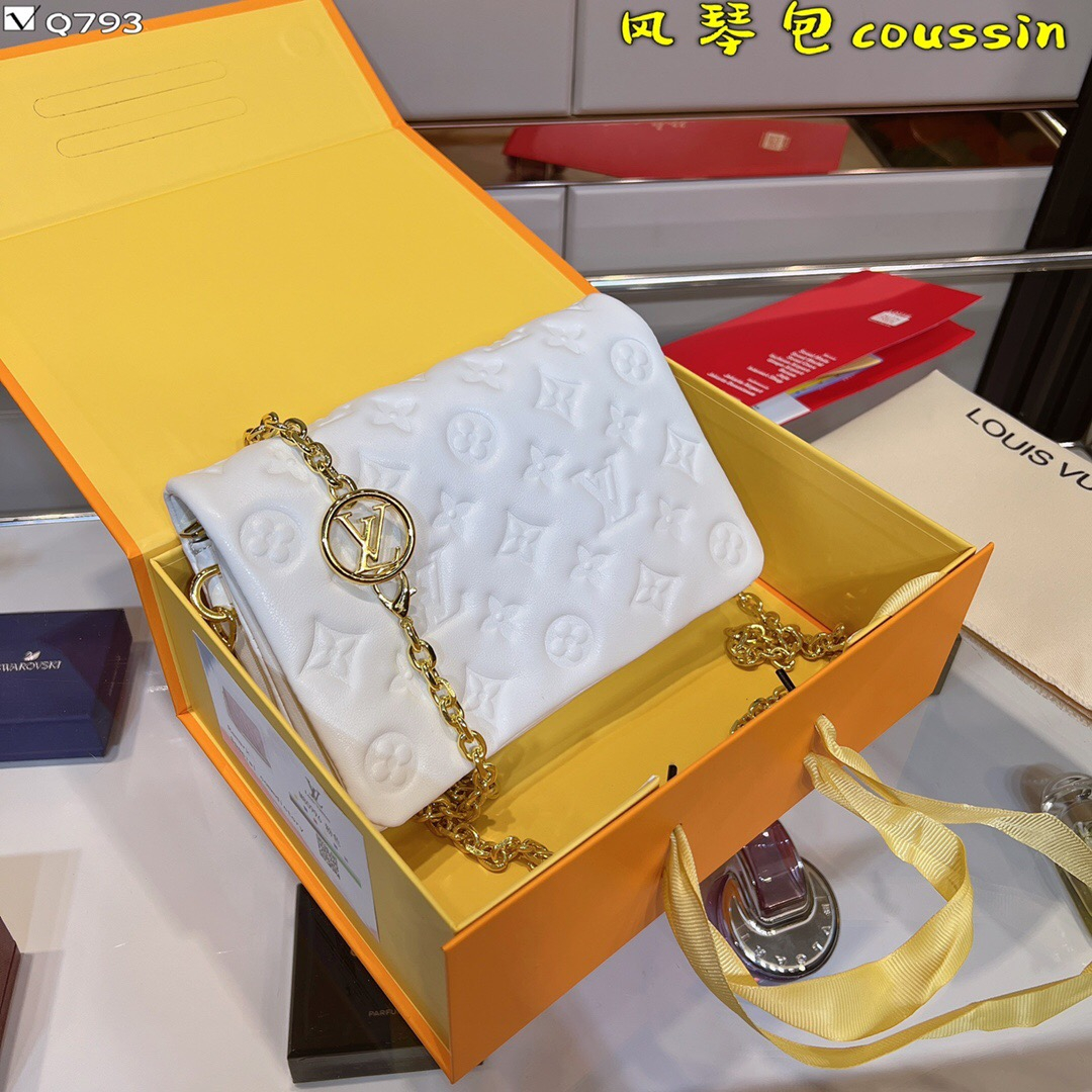 2022 Coussin Woc bag 8 colors