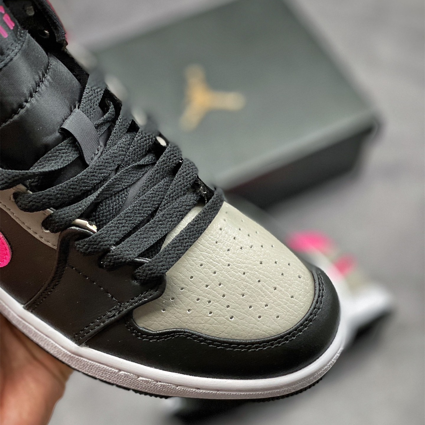 Air Jordan 1 Mid Leisure Board Shoes EU36-EU47.5/ US4-US13