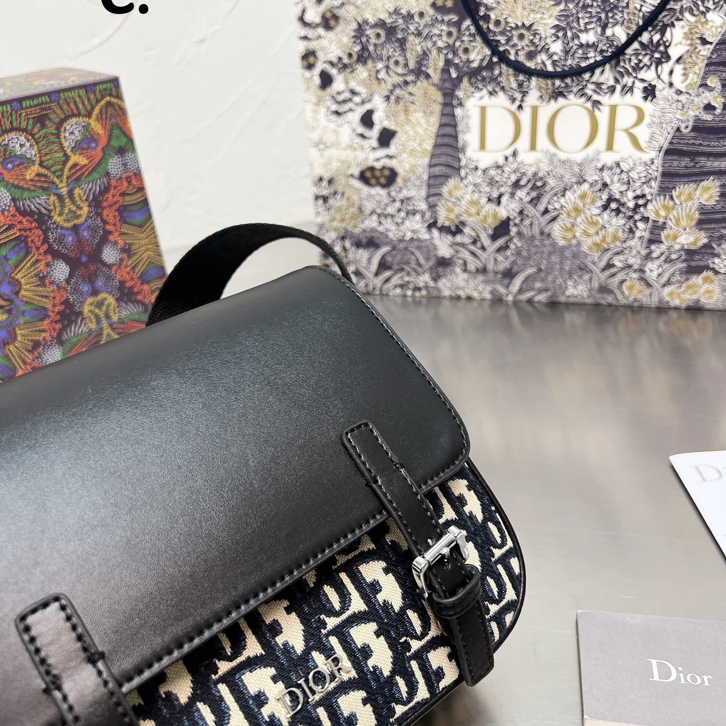 2022 New MESSENGER Oblique bag size:22*18cm