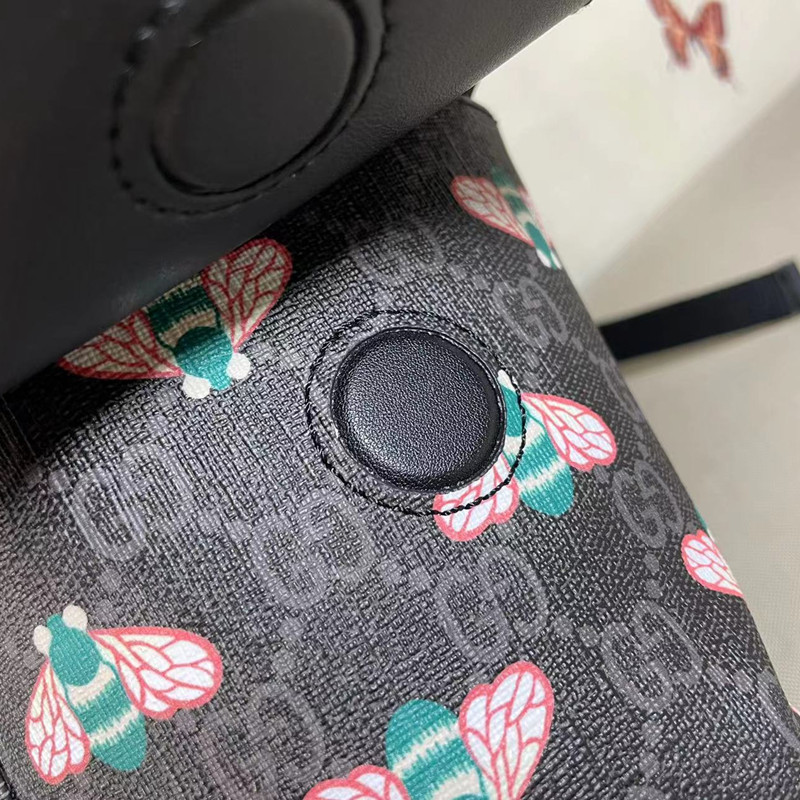 Men's Backpack  Size 34*46*15 cm