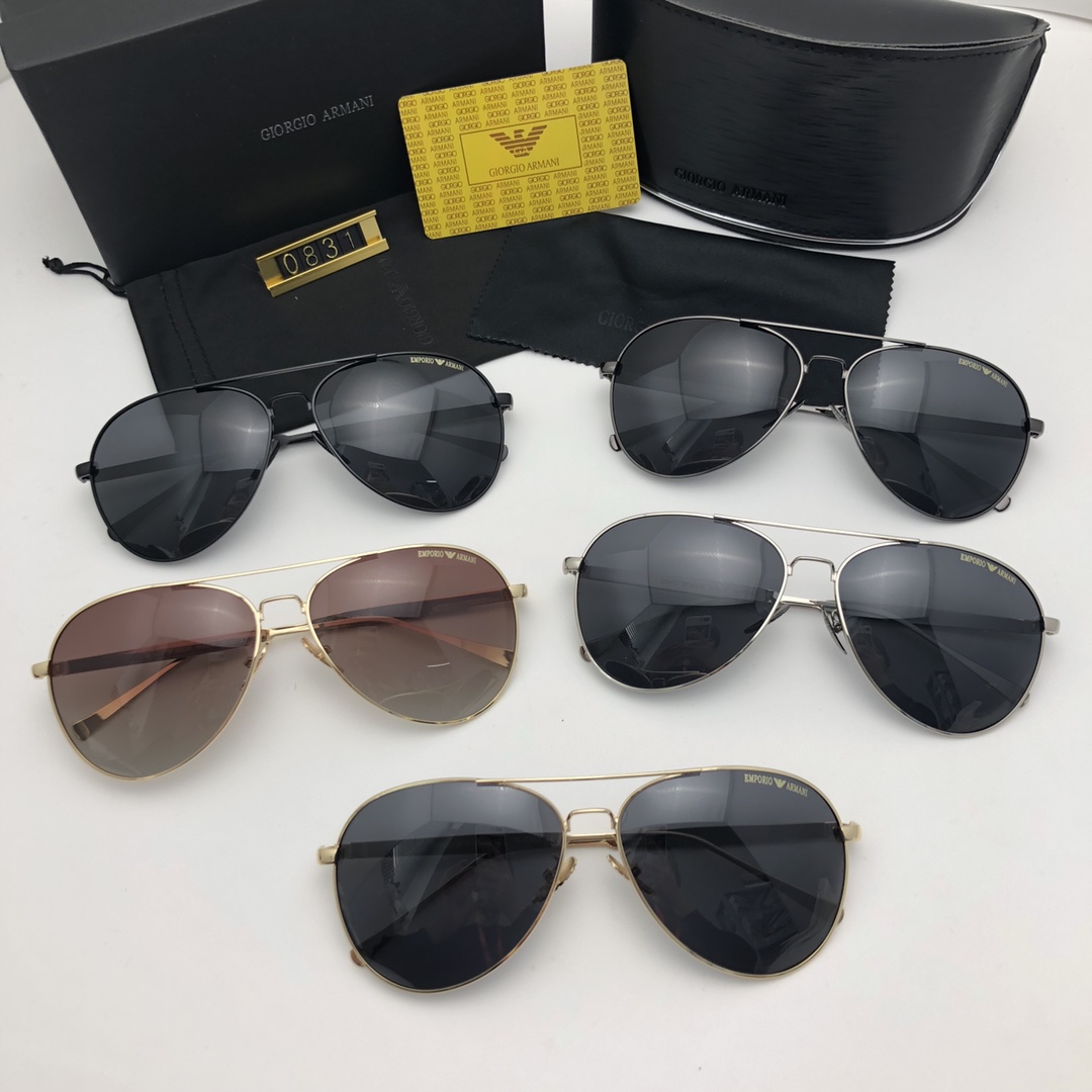 Classic Men's And Women's Sunglasses 5 Colors