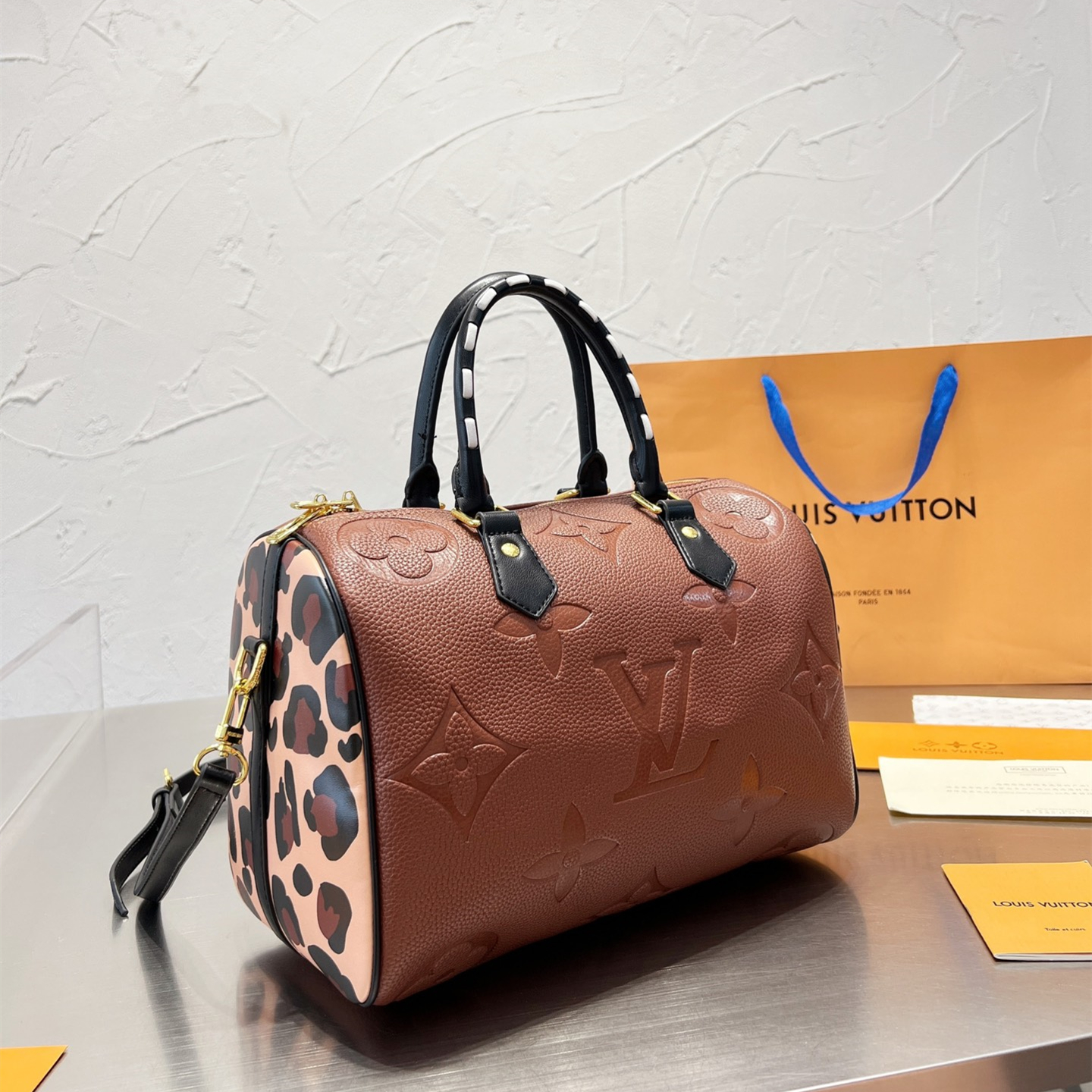 Bag  black brown  size:30*21cm