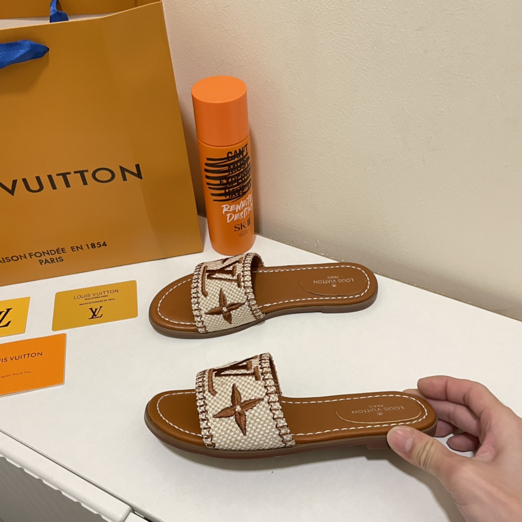 2022 New Sandals Women's Shoes ,2 Colors ,Size:EU35-EU41