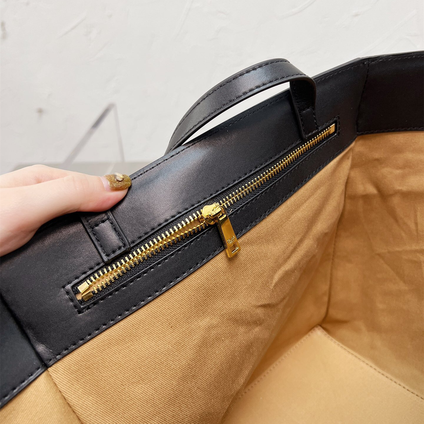 Cabas Triomphe Bags size:28*30cm