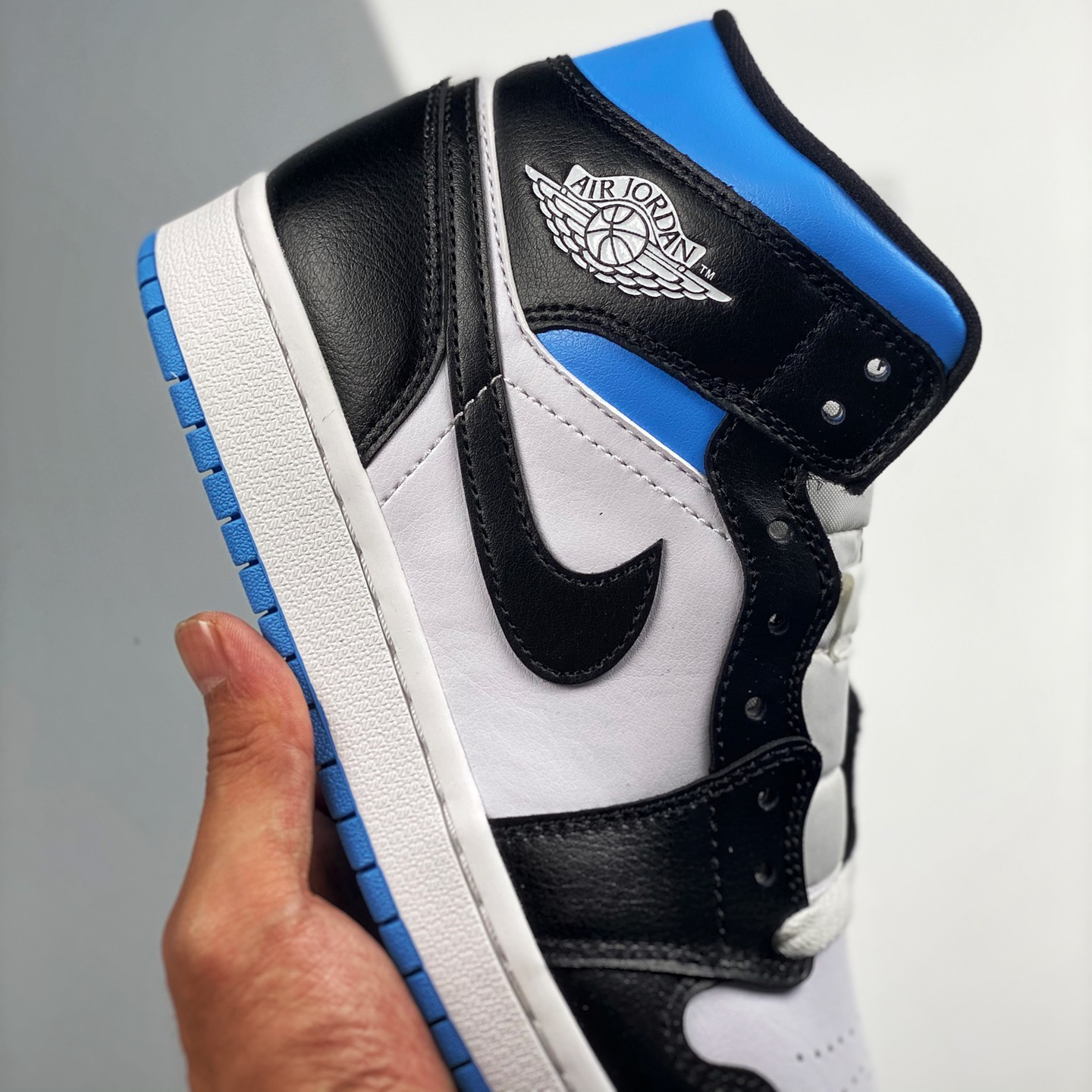 Air Jordan 1 Mid Leisure Board Shoes EU36-EU47.5/ US4-US13