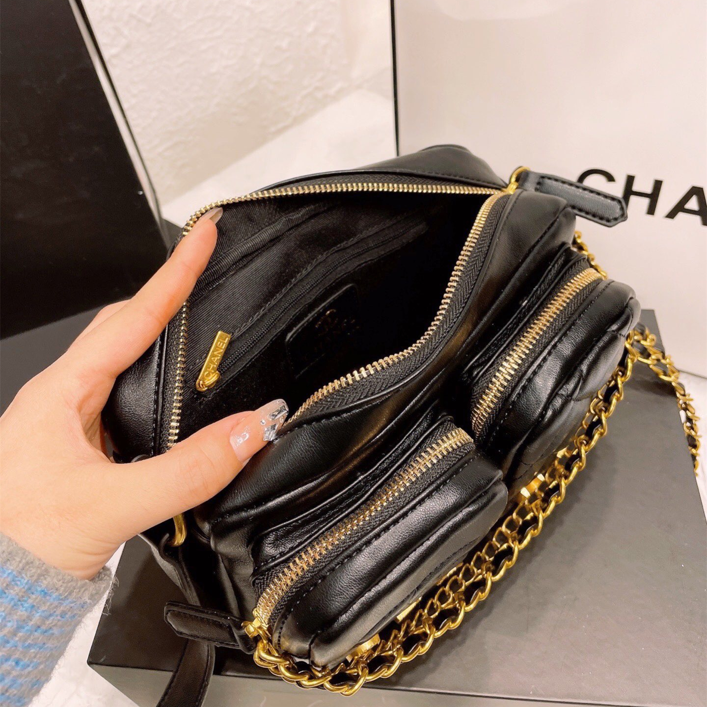 Bags 3 Colors Size: 23*15cm