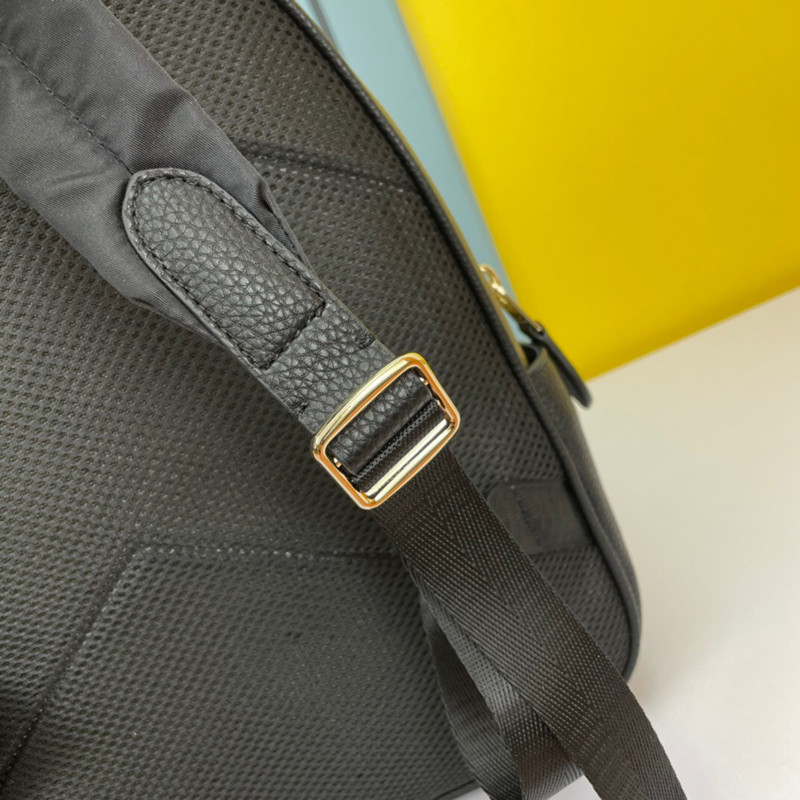 Women's Fashion Backpack School Bags Size 27*36*13 cm