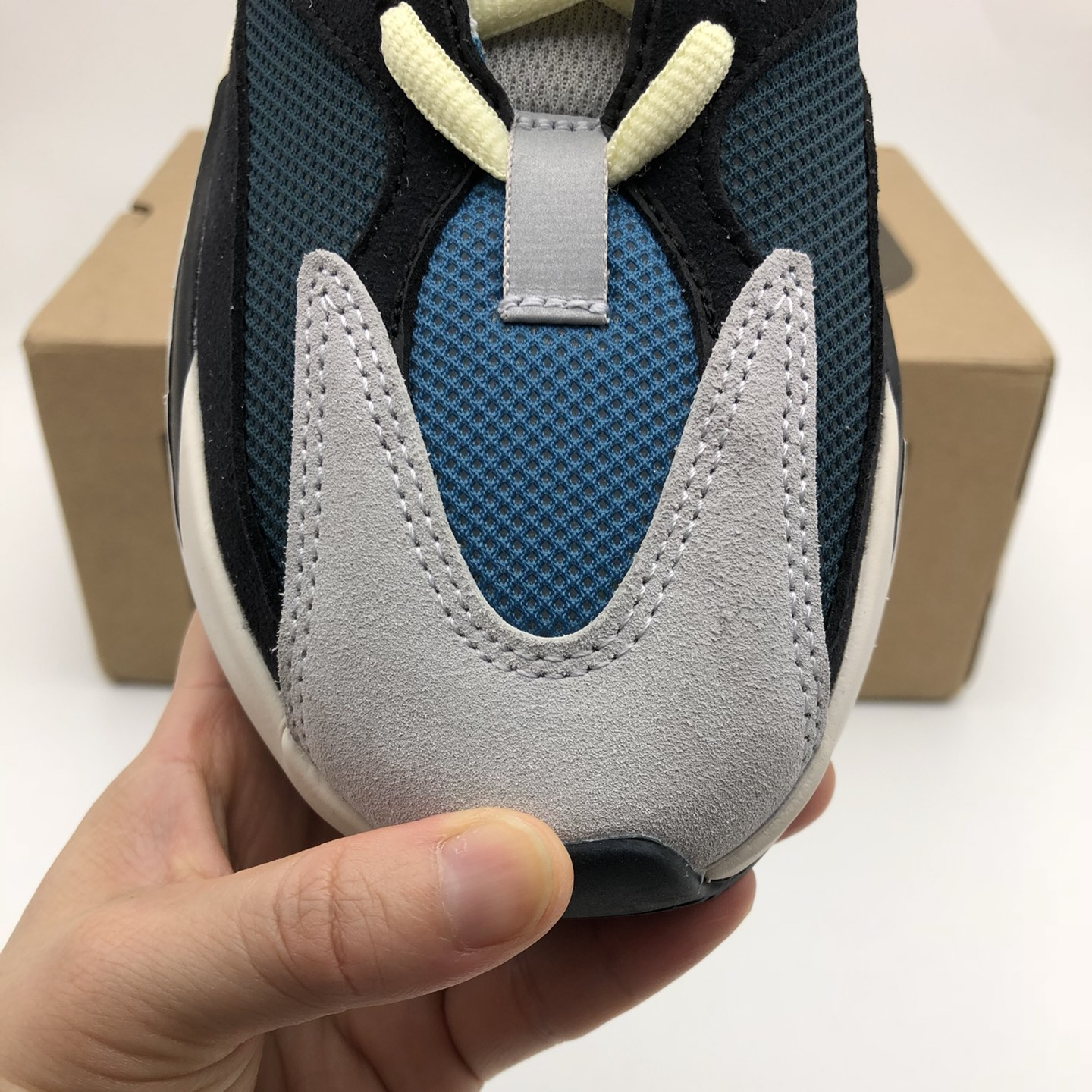 Yeezy Boost 700V1 Reflective Running Shoes 3M EU36-EU47 / US3.5-US12