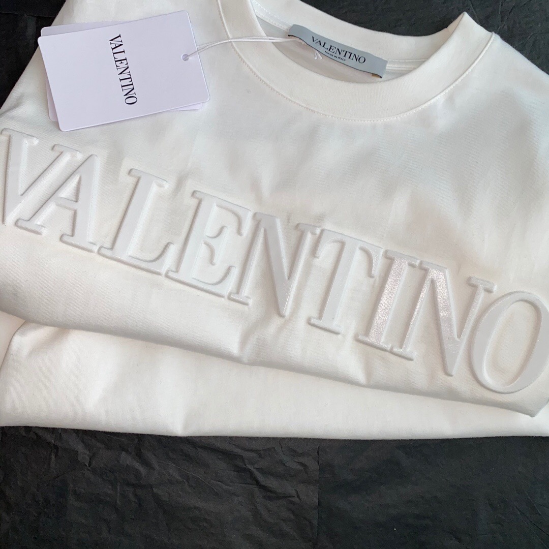 2022 New Shirt ,High quality,Valentino