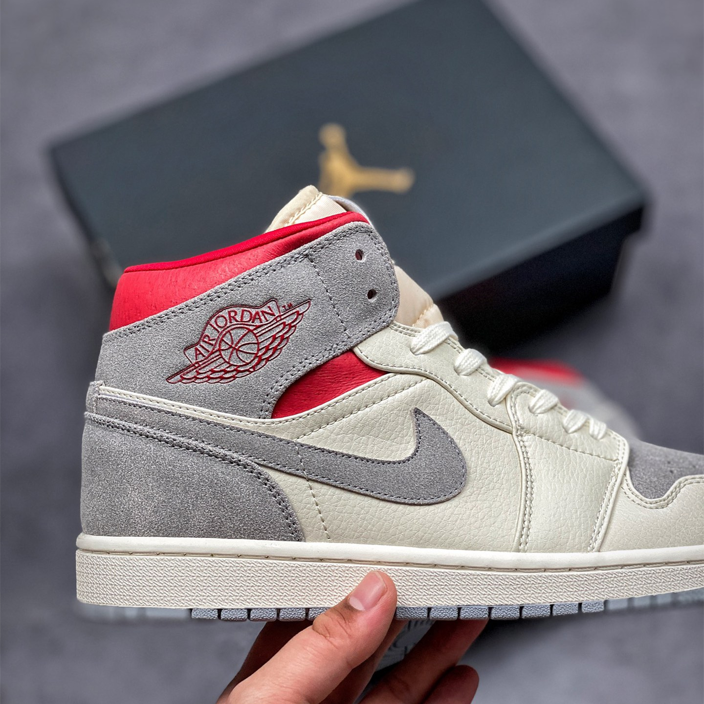 Air Jordan 1 Mid Leisure Board Shoes EU36-EU47.5/ US4-US13