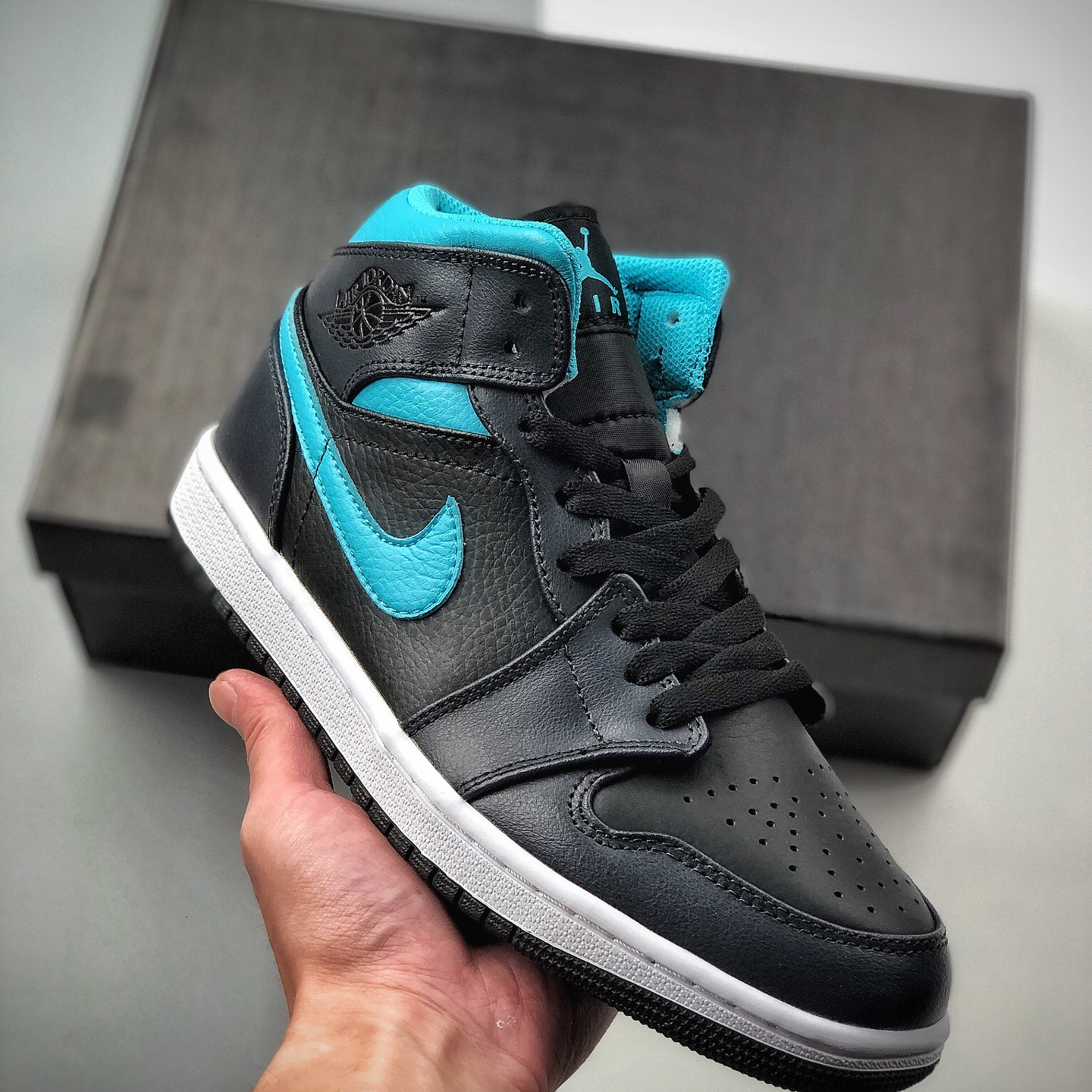 Air Jordan 1 Mid Leisure Board Shoes EU36-EU47.5/ US4-US13