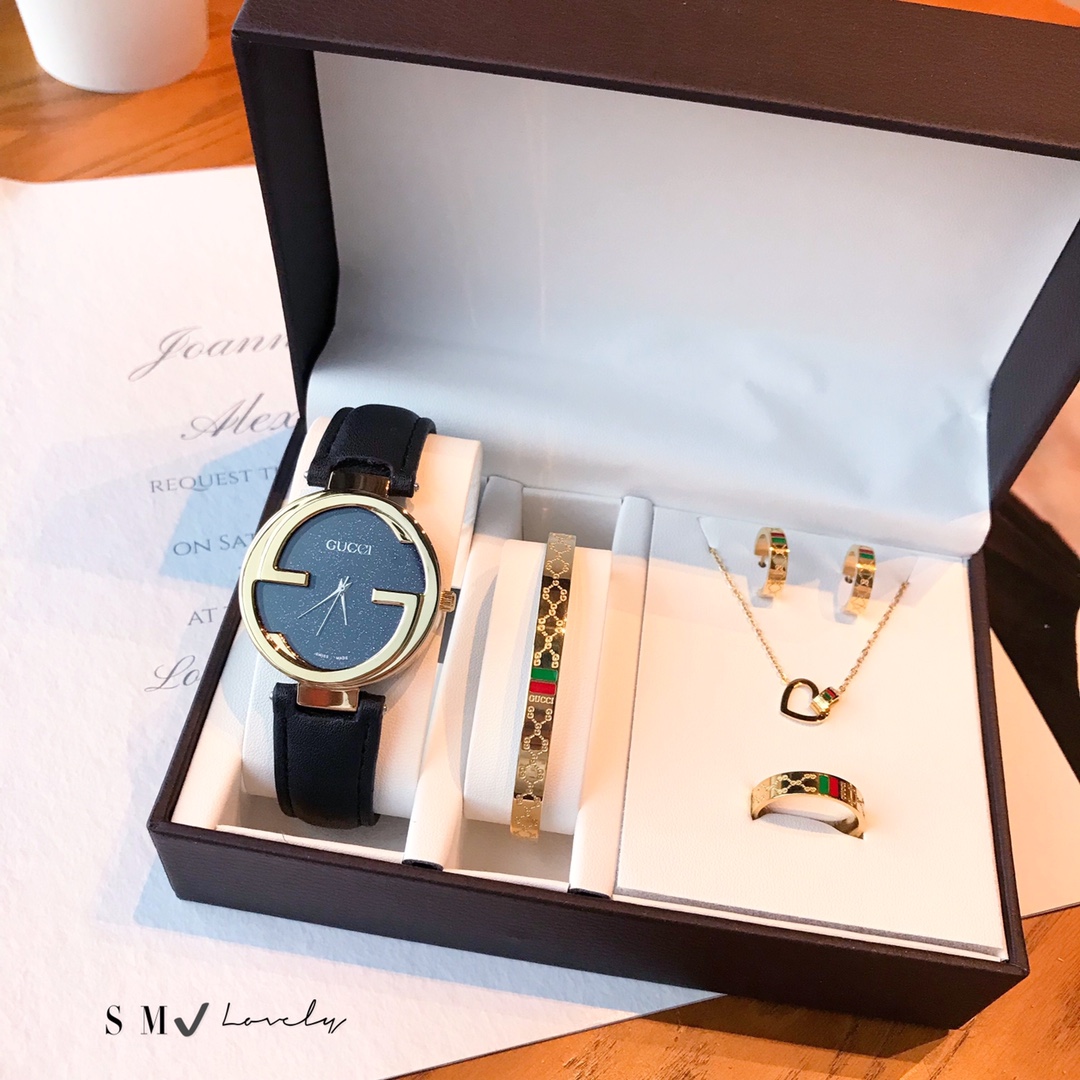 Classic Double G Women's 5-Piece Set Preferred Gift