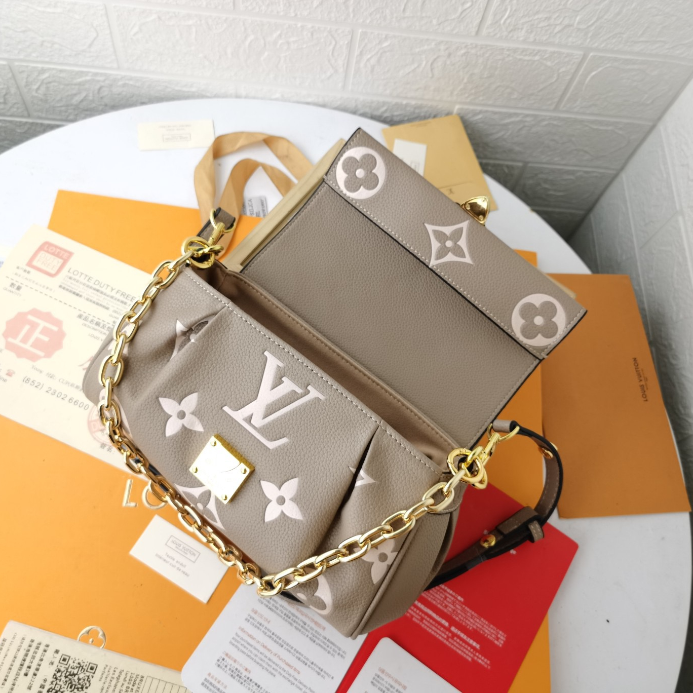 Favorite Handbag Elephant Grey Size 24*14* 9cm