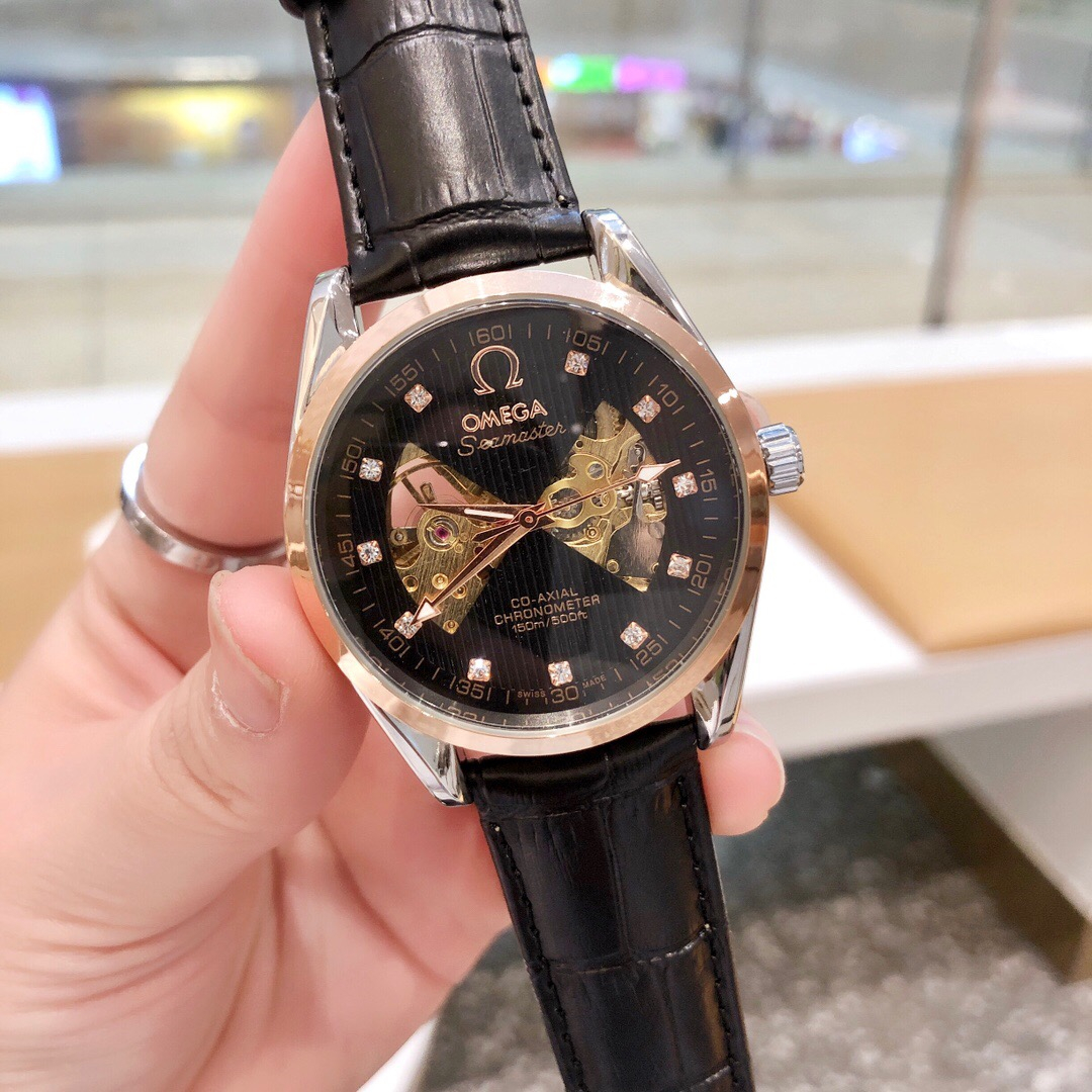 Quartz Watch 5 Colors Size:40MM