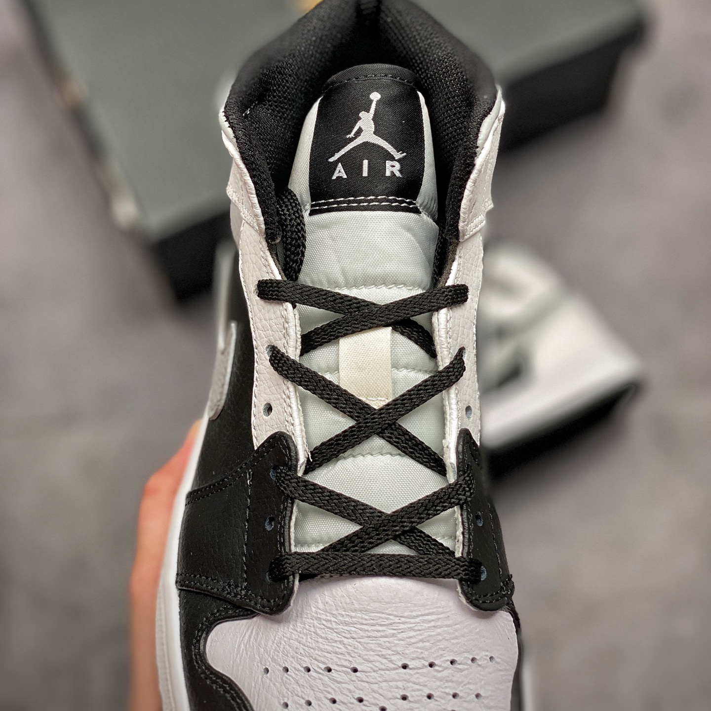 Air Jordan 1 Mid Leisure Board Shoes EU36-EU47.5/ US4-US13