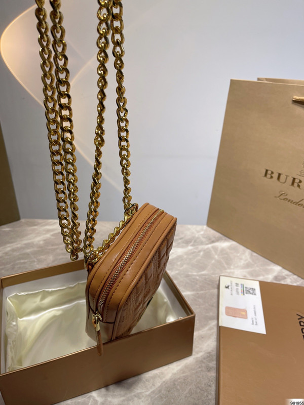 Lola Phone Bag In Quilted Lambskin Size 11 * 3 *19 cmcm