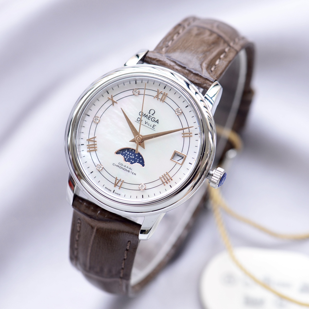 Quartz Watches ，The strap comes in your choice of 5 colors