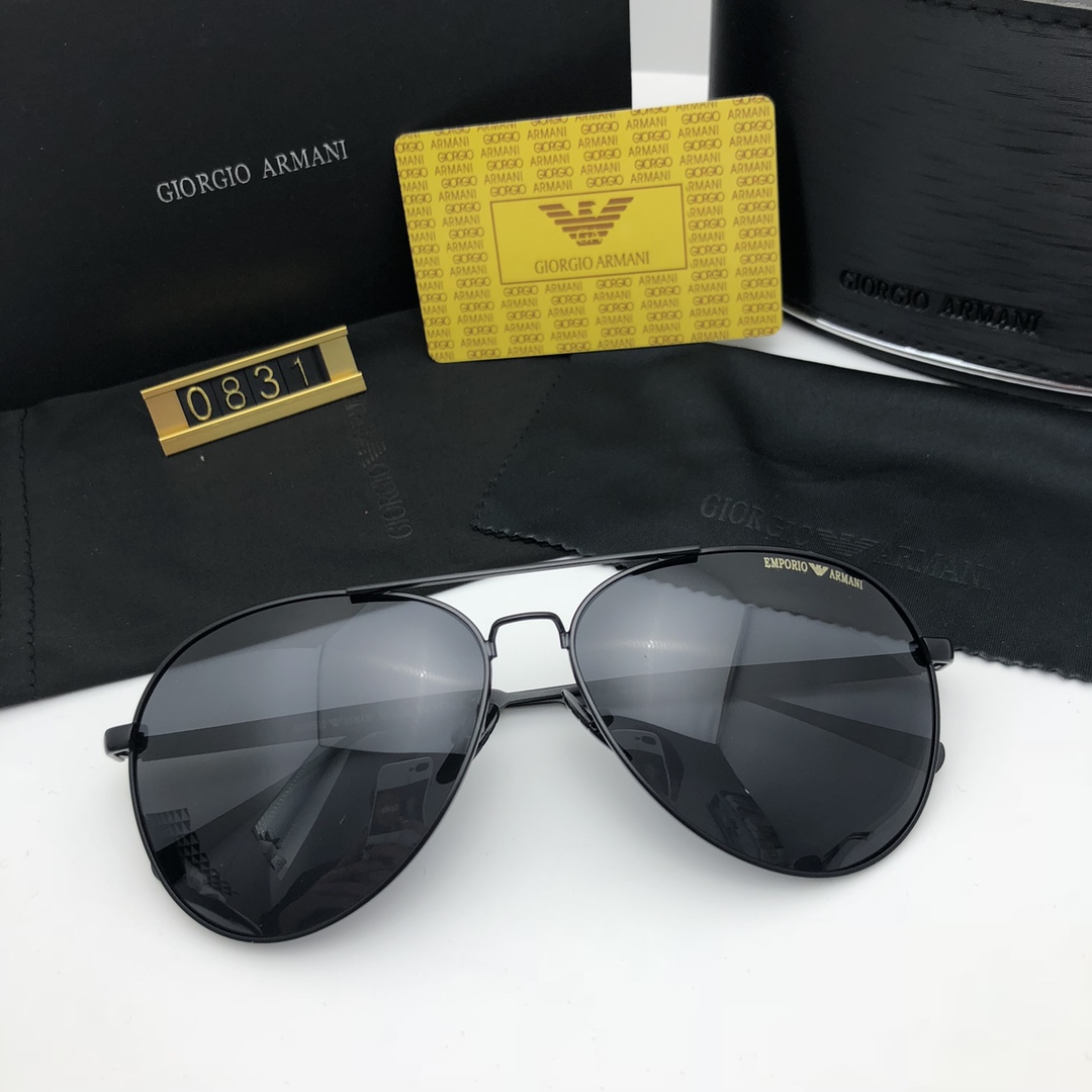 Classic Men's And Women's Sunglasses 5 Colors