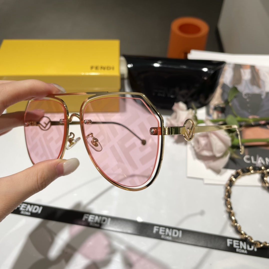 2022 New Men's And Women's Sunglasses,6 Colors