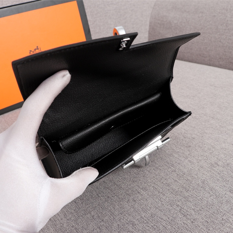 Verrou Bag Size:17*4*14cm ,Top Quality