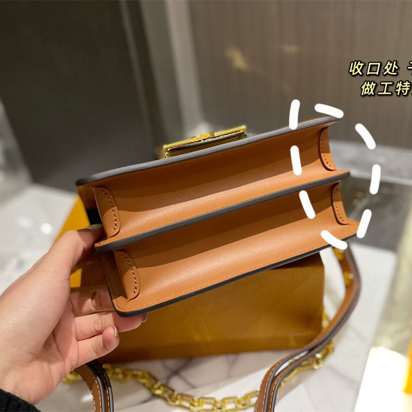 Monogram Dauphine Bag size:20*15cm