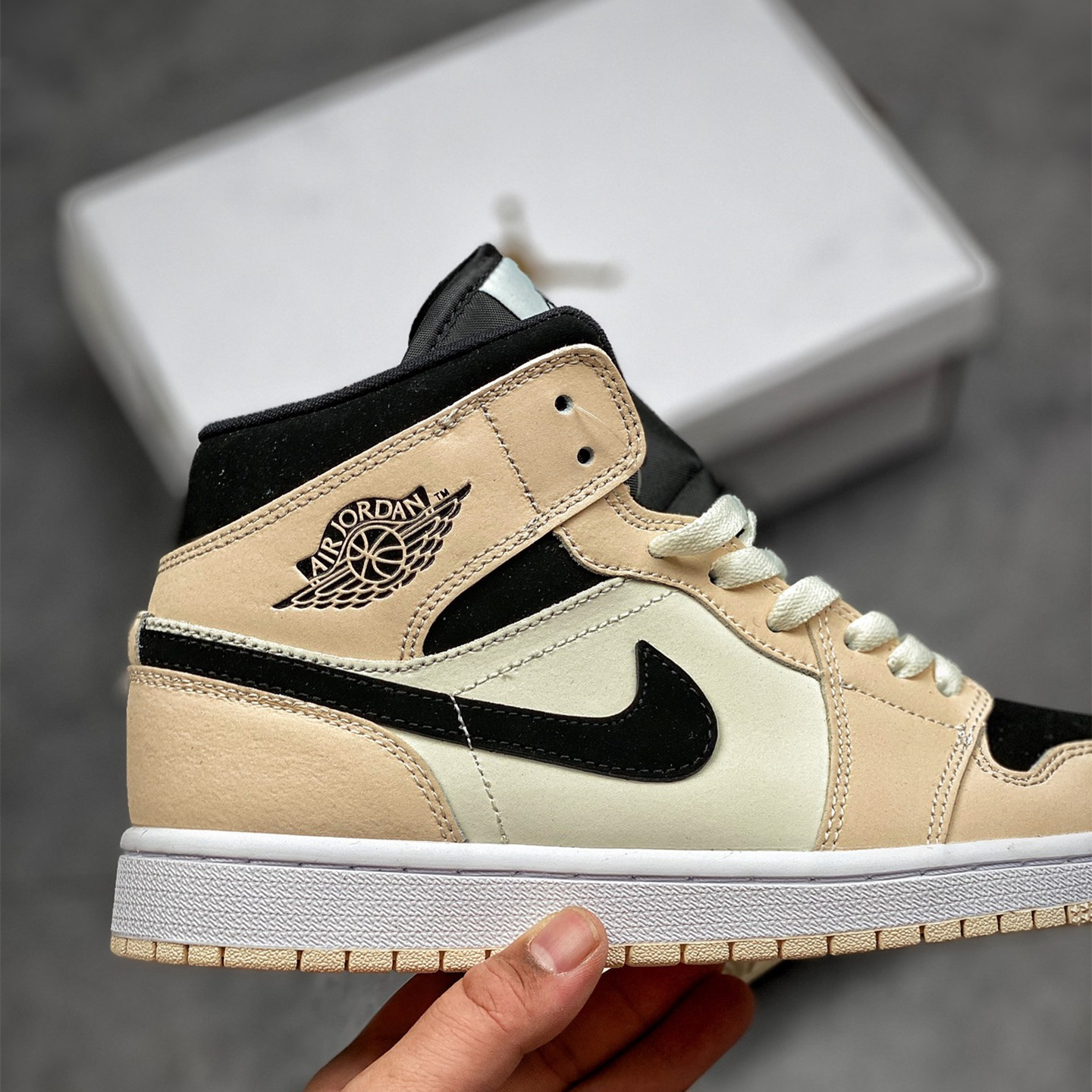 Air Jordan 1 Mid Leisure Board Shoes EU36-EU47.5/ US4-US13