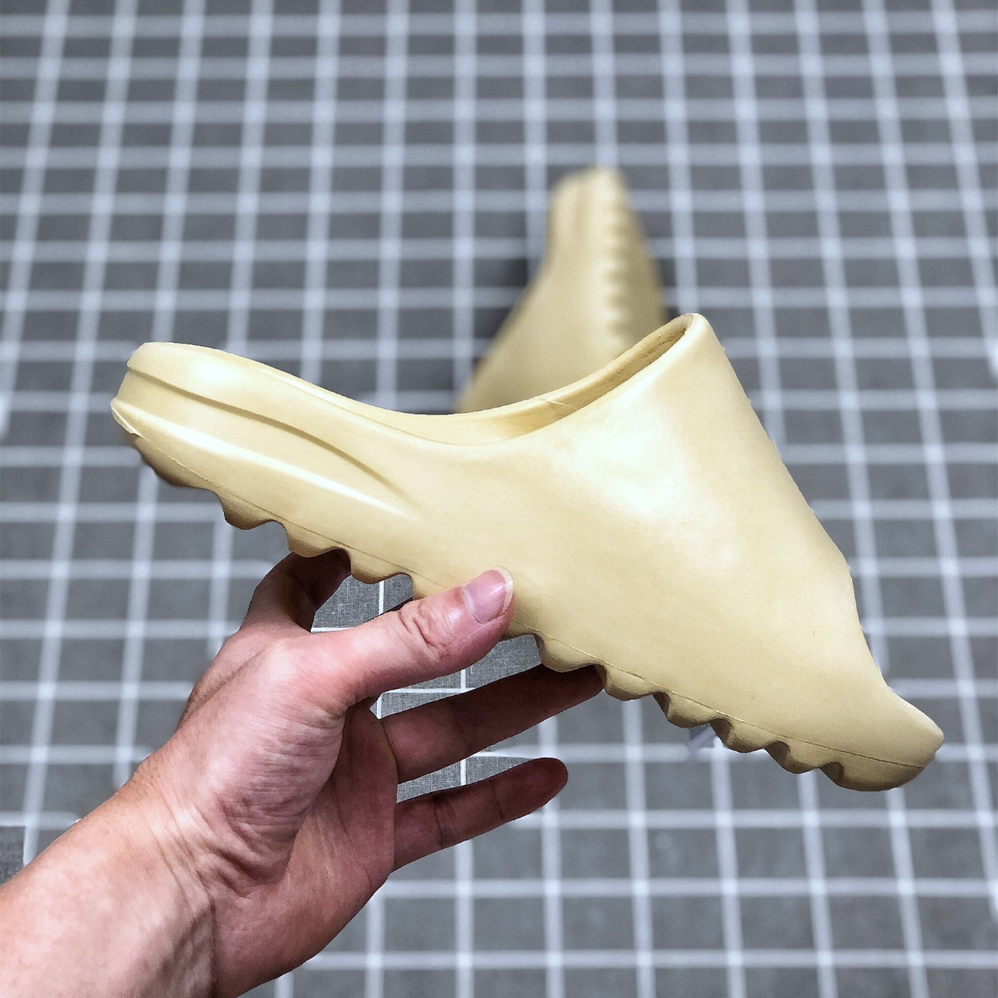 Yeezy Slide EU36-EU45/ US3.5-US10.5