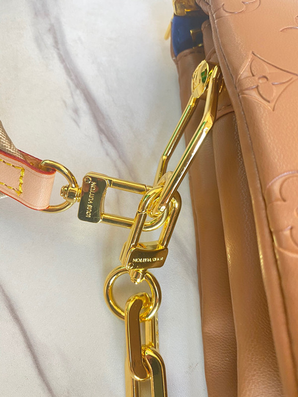 Coussin Small Bag Camel Size 26*20*12cm