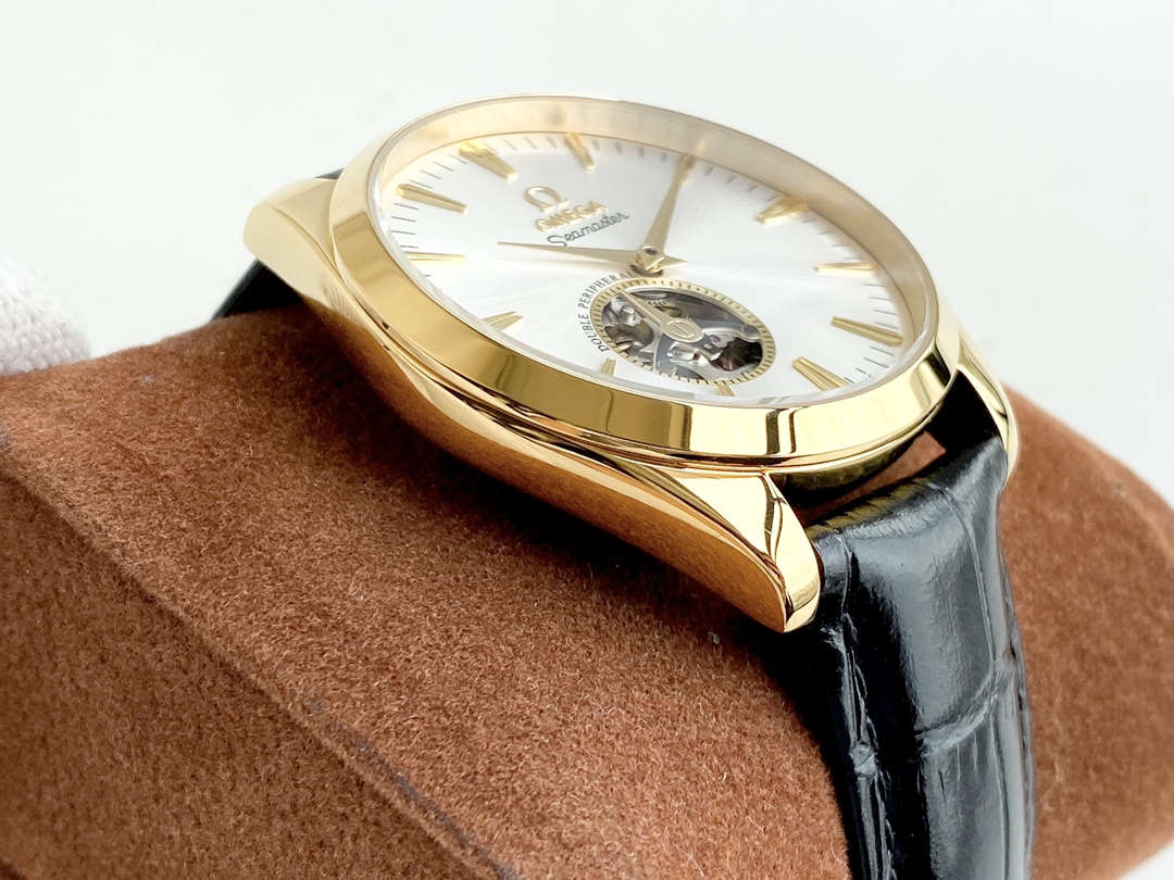 Gentlemanly style Diameter 42mm