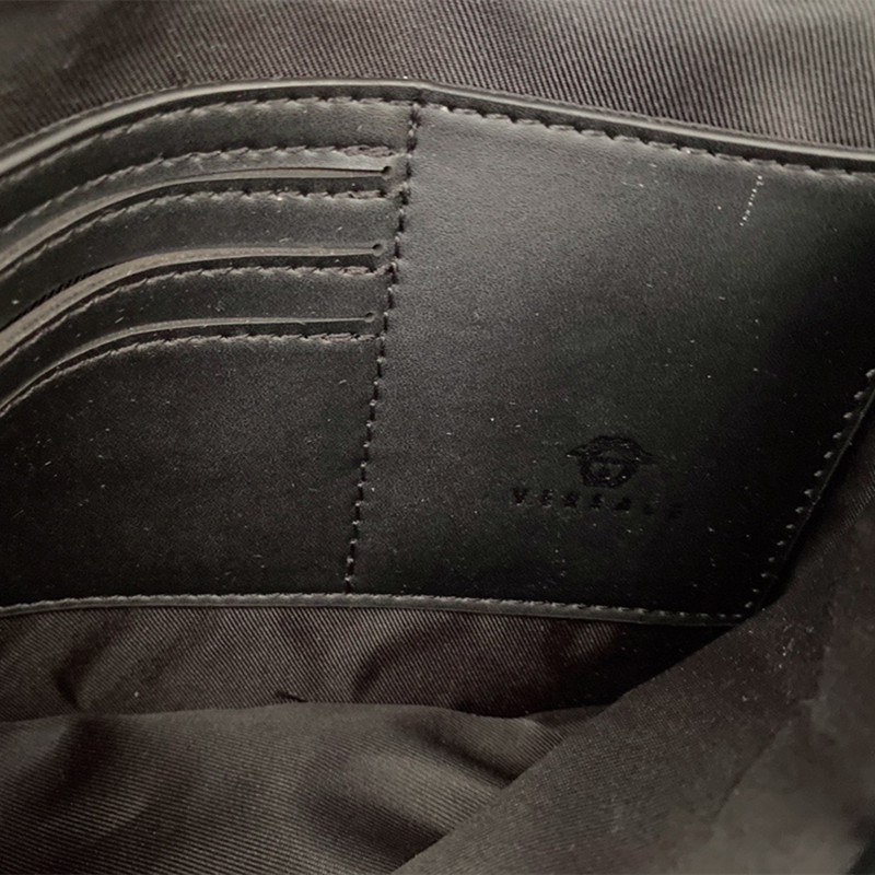 La Medusa Men's Small Messenger Bag Size 22*16 cm