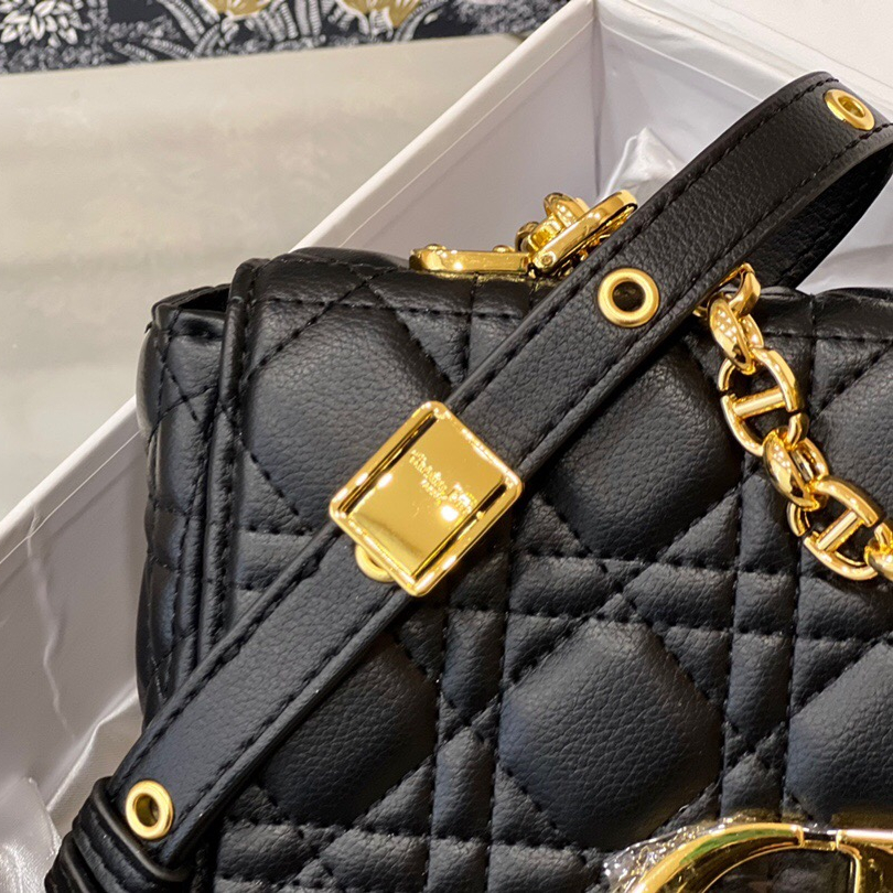 Caro Bags Handbag size:21*14cm