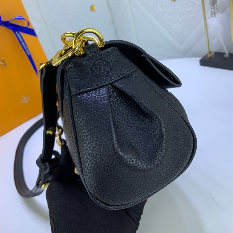 Favorite Handbag Black Size 24*14* 9cm