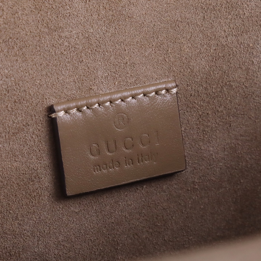 Bag 3 Colors Size: 28*18*9cm