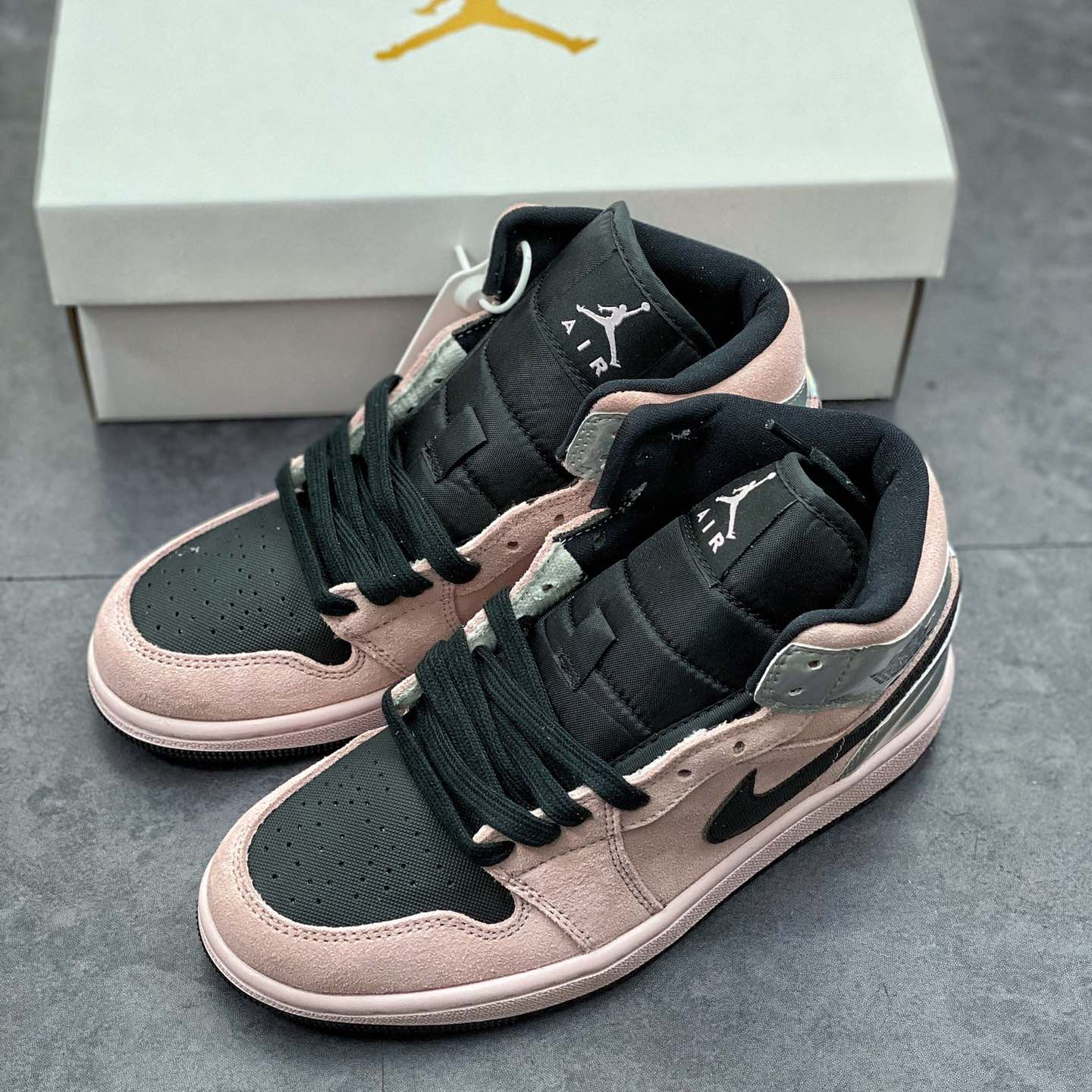 Air Jordan 1 Mid Leisure Board Shoes EU36-EU47.5/ US4-US13