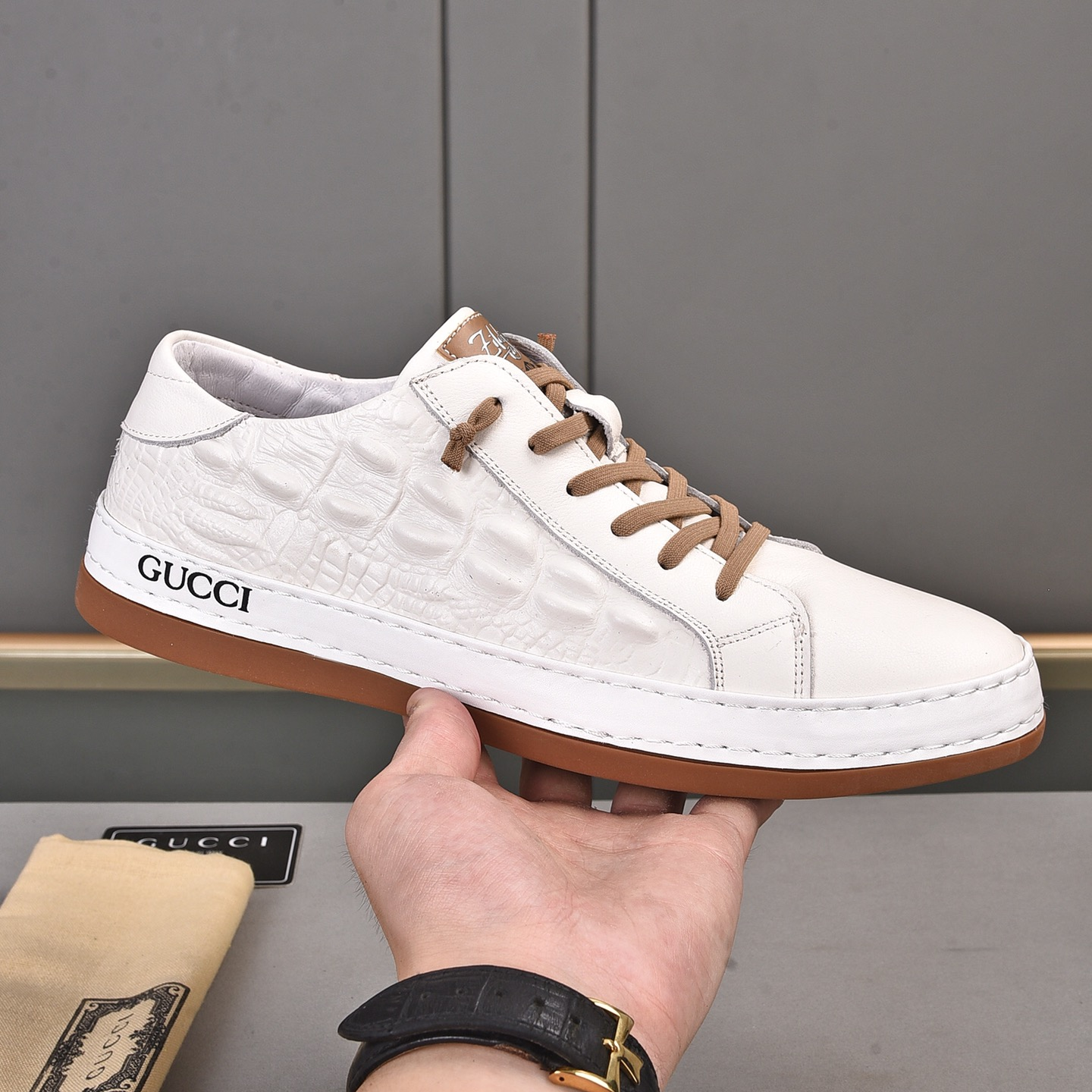 Men's Shoes Size:EU38-EU44