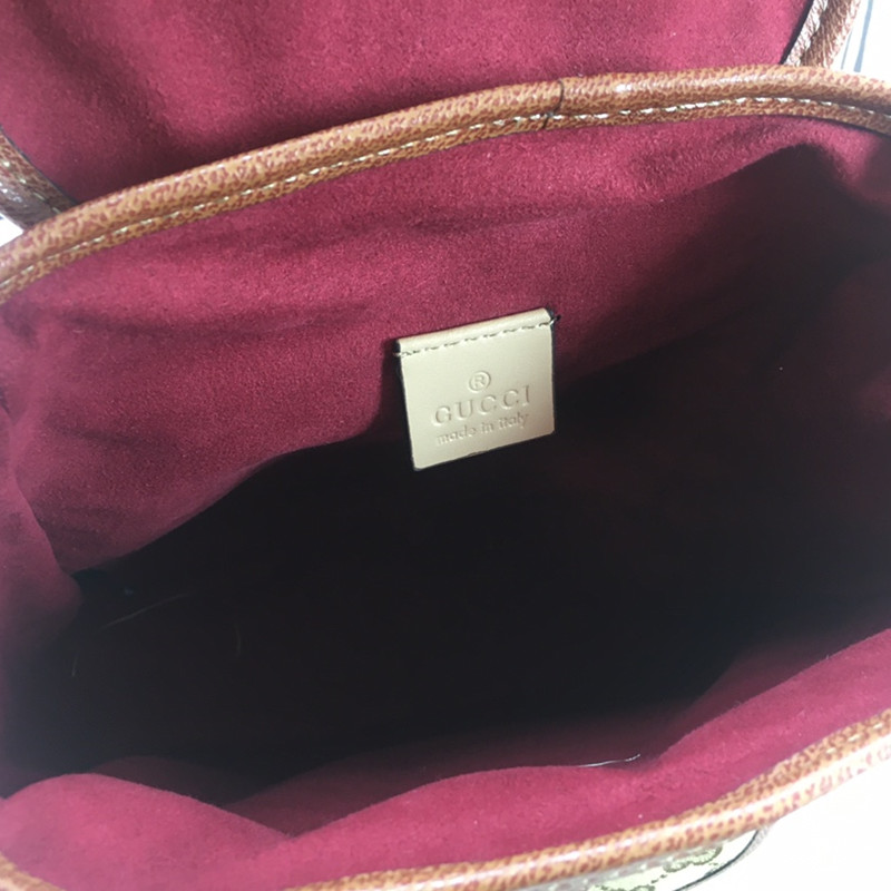 Men's Fashion  Backpack  Casual Shoulder Bag   Size 22.1*25.4*7.9 cm