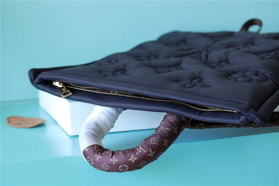 Pillow Shoulder Bags Size 39*46*3 cm