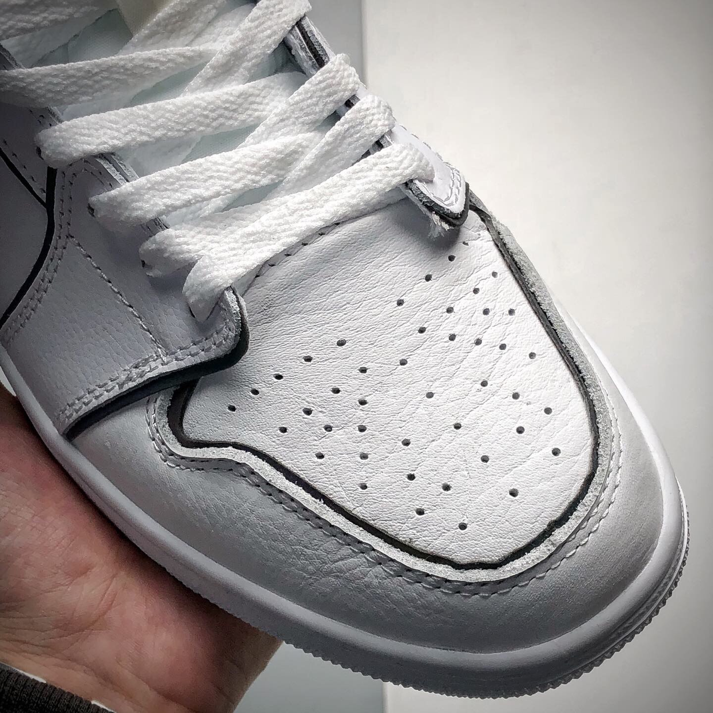 Air Jordan 1 Mid Leisure Board Shoes EU36-EU47.5/ US4-US13