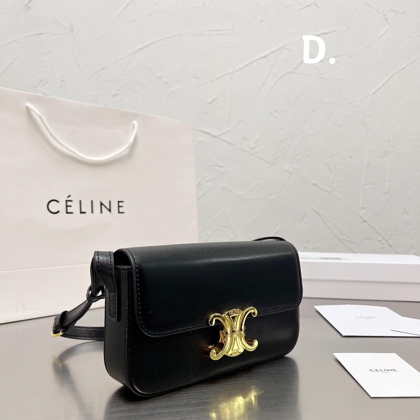 Triomphe Bags Size:21*14cm