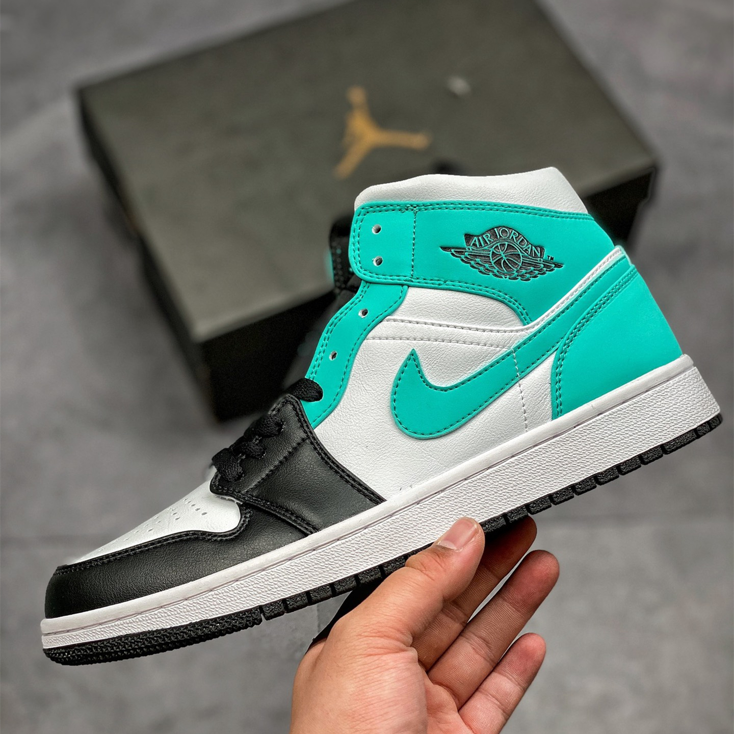 Air Jordan 1 Mid Leisure Board Shoes EU36-EU47.5/ US4-US13