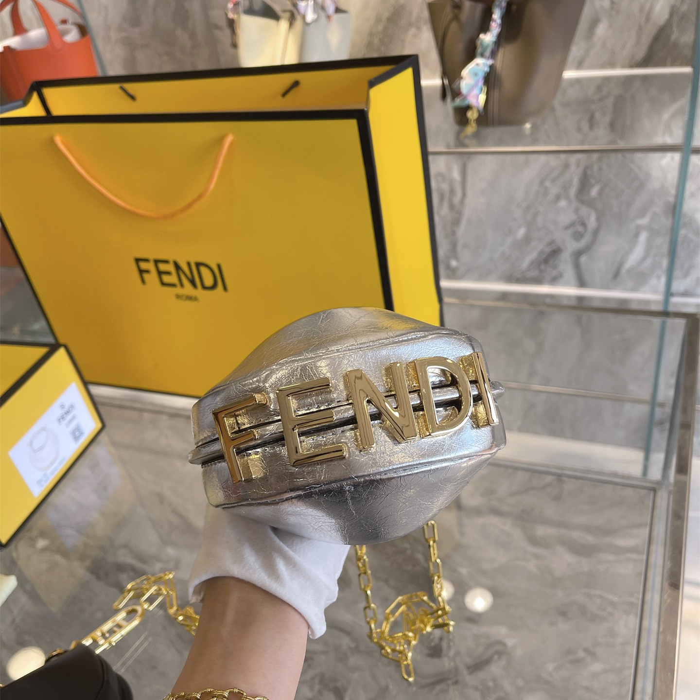 2022 new graphy Bags size:16.5*14* 5cm